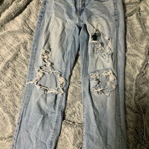 American Eagle Outfitters Light Blue Distressed 90s Straight